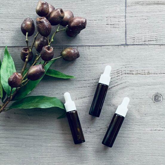 10ml Amber Glass Bottle with White Dropper - centaur packaging