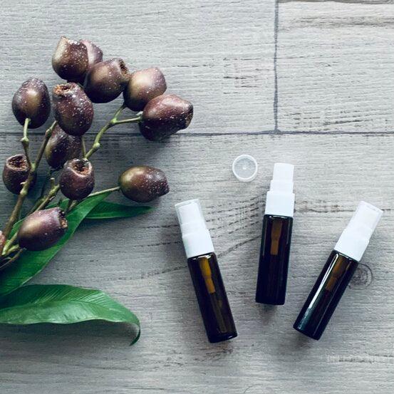 10ml Amber Glass Bottle with White Mister - centaur packaging