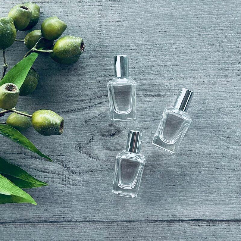 Perfume-bottles-silver - Centaur Packaging