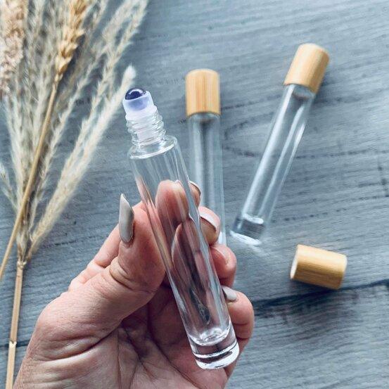 10ml Tall Round Glass Bottle With Amethyst Roller Bamboo Lid - centaur packaging