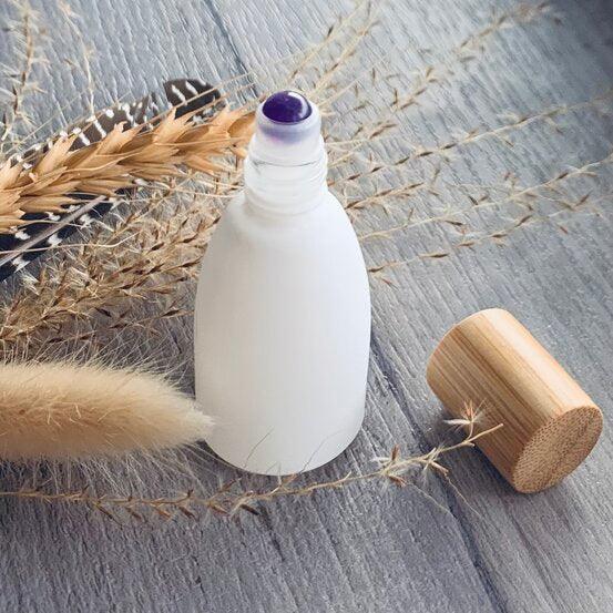 12ml Tara White Bottle with Bamboo Lid & Amethyst Roller - centaur packaging