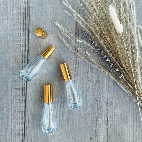 12ml Oil Drop Glass Bottle with Gold Perfume Mister - centaur packaging