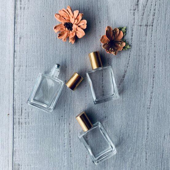 15ml Square Glass Bottle with Roller Gold Lid - centaur packaging