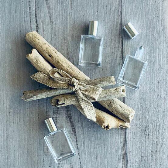 15ml Square Glass Bottle with Roller Silver Lid - centaur packaging