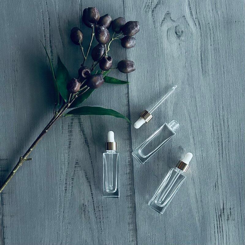 30ml Tall Glass Bottle with Gold Dropper - centaur packaging