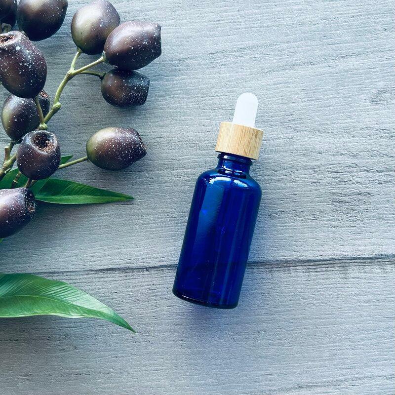 50ml Cobalt Blue Bottle with White Bamboo Dropper - centaur packaging