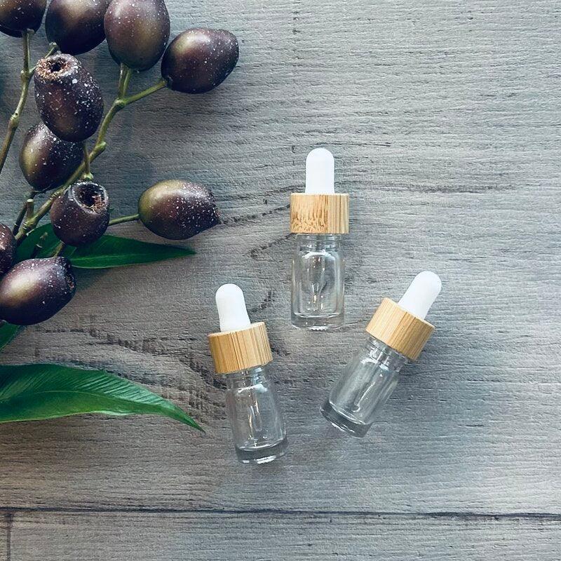 5ml Clear Glass Bottle with White Bamboo Dropper - centaur packaging