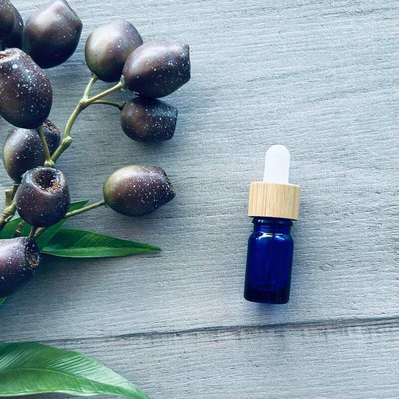 5ml Cobalt Blue Glass Bottle with White Bamboo Dropper - centaur packaging