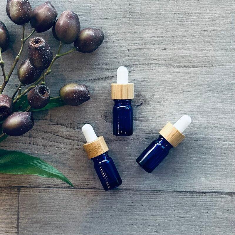 5ml Cobalt Blue Glass Bottle with White Bamboo Dropper - centaur packaging