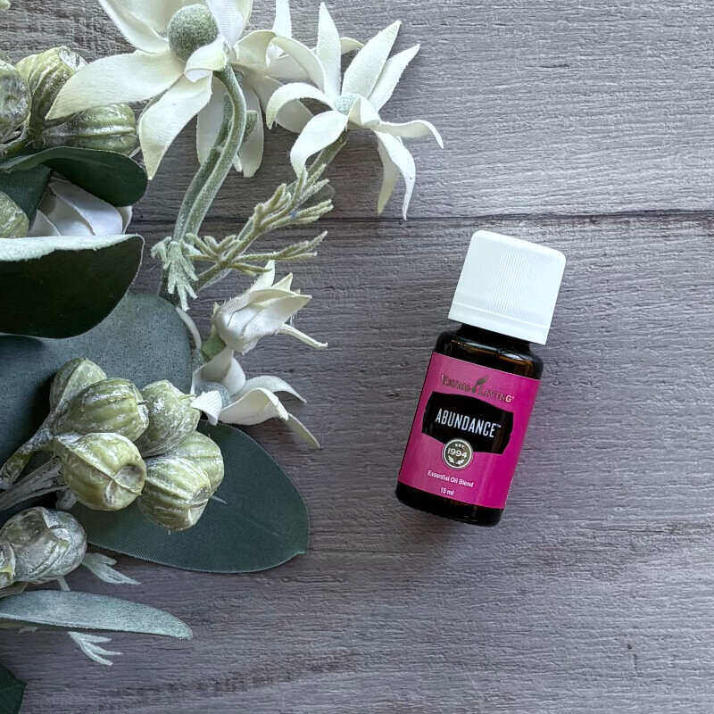 essential oil bottle - centaur packaging