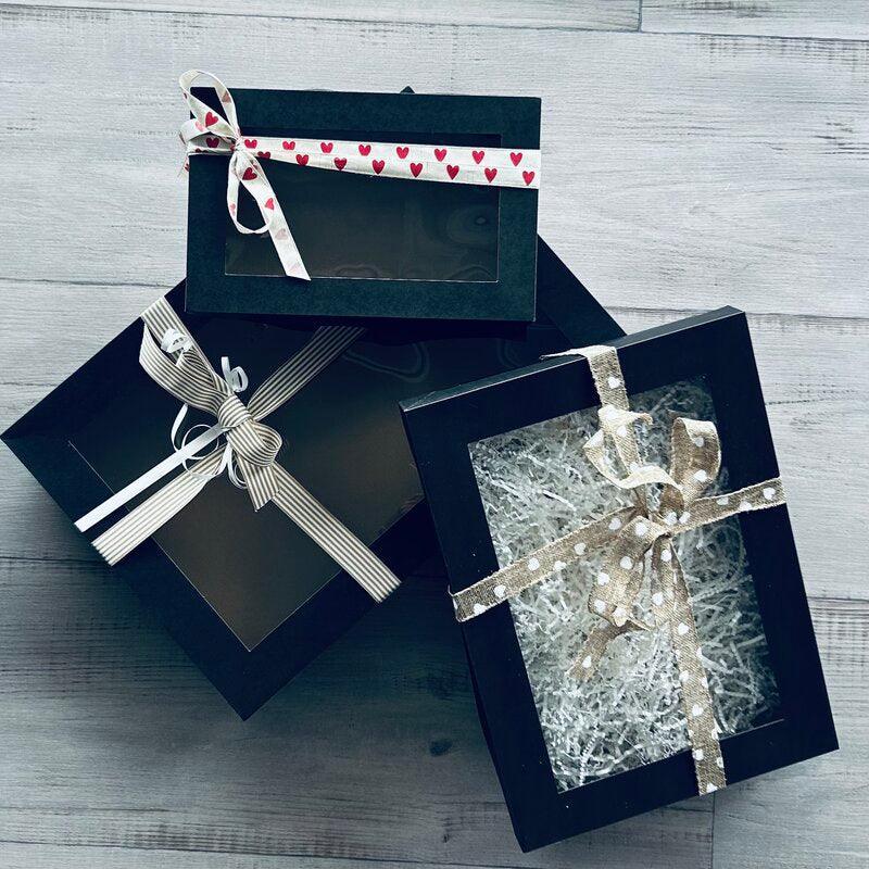 black eco border lid hampers 3 sizes - centaur packaging