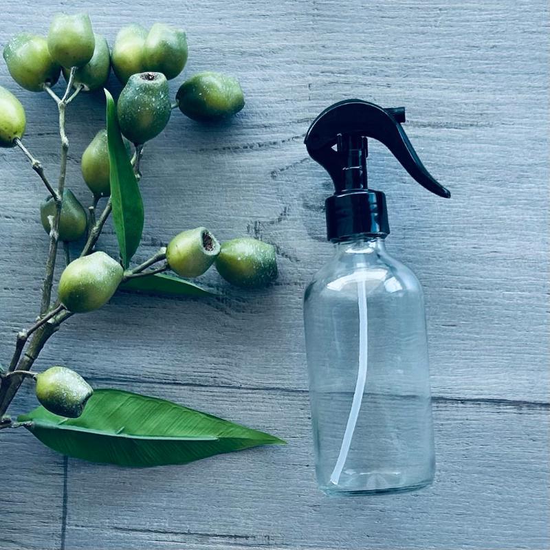 240ml glass clear bottle with black mister trigger