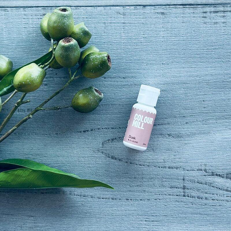 Colour Mill Oil Blend - Dusk - centaur packaging