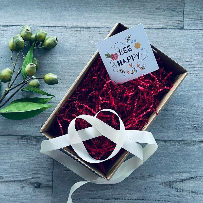 Gift Tag Bee Happy - Pk 50 - centaur packaging