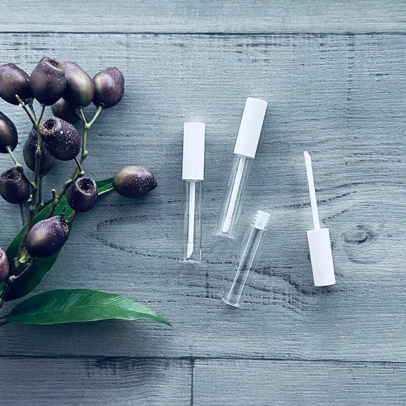 10ml clear and white lip gloss applicator x 3 lid off