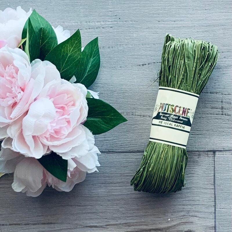 Raffia Nutscene - Pesto Green - centaur packaging