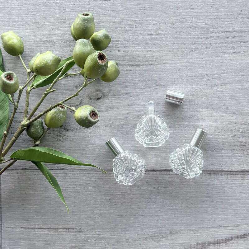 15ml Dahlia Glass Roller Bottle with Silver Lid