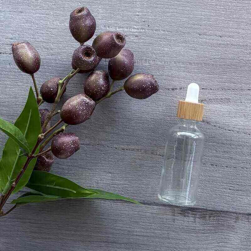 50ml clear glass bottle with white and bamboo dropper