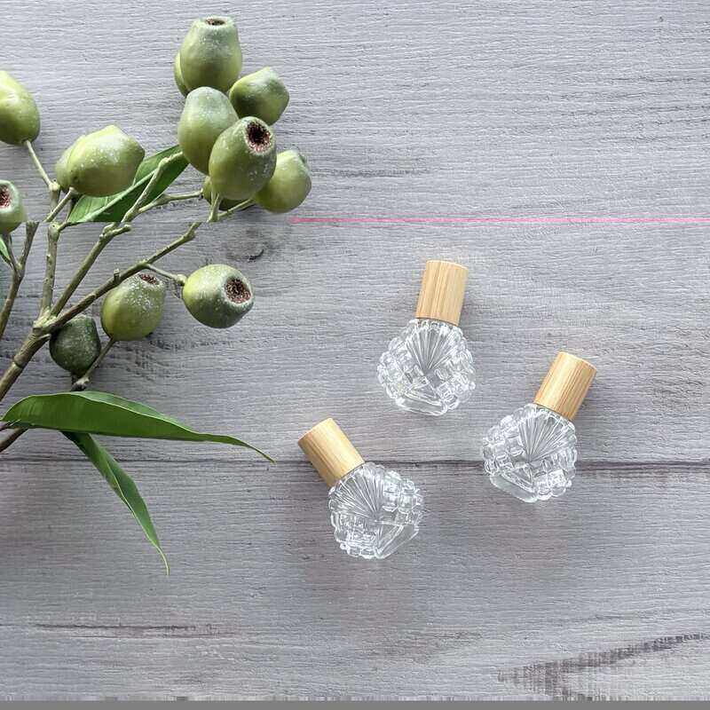 15ml Dahlia Glass Roller Bottle with Bamboo Lid