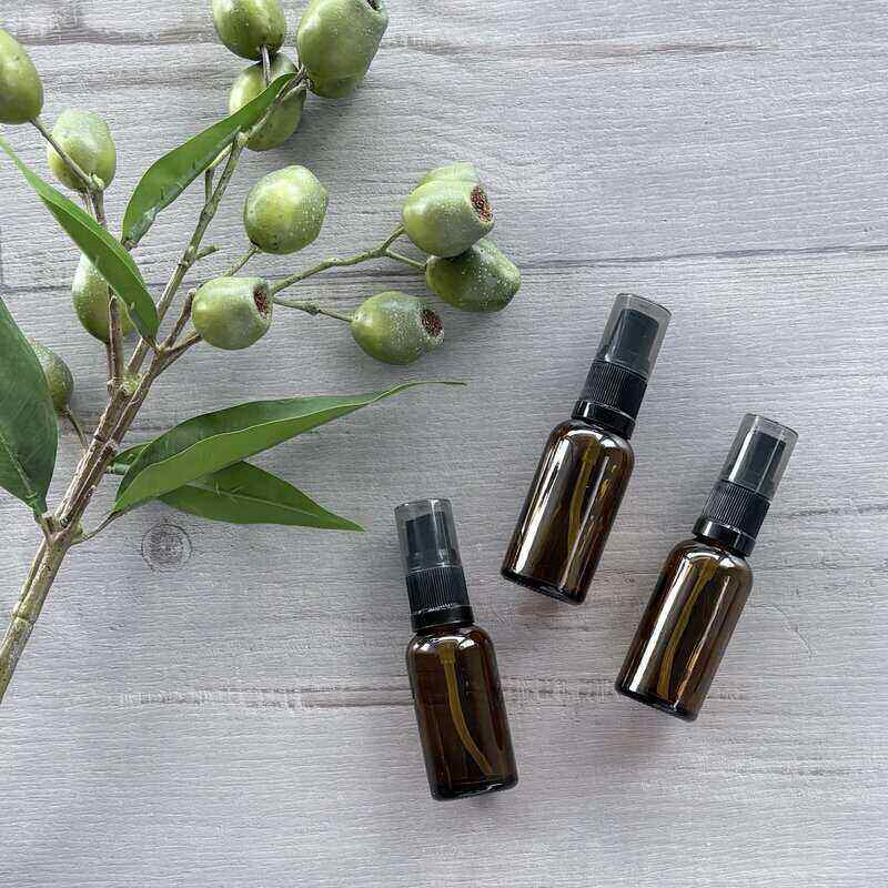 30ml Amber Glass Bottle with White Serum Pump LID ON