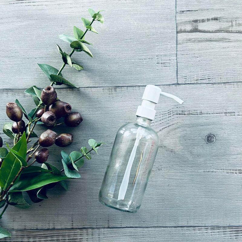 500ml clear glass bottle with white stainless steel pump