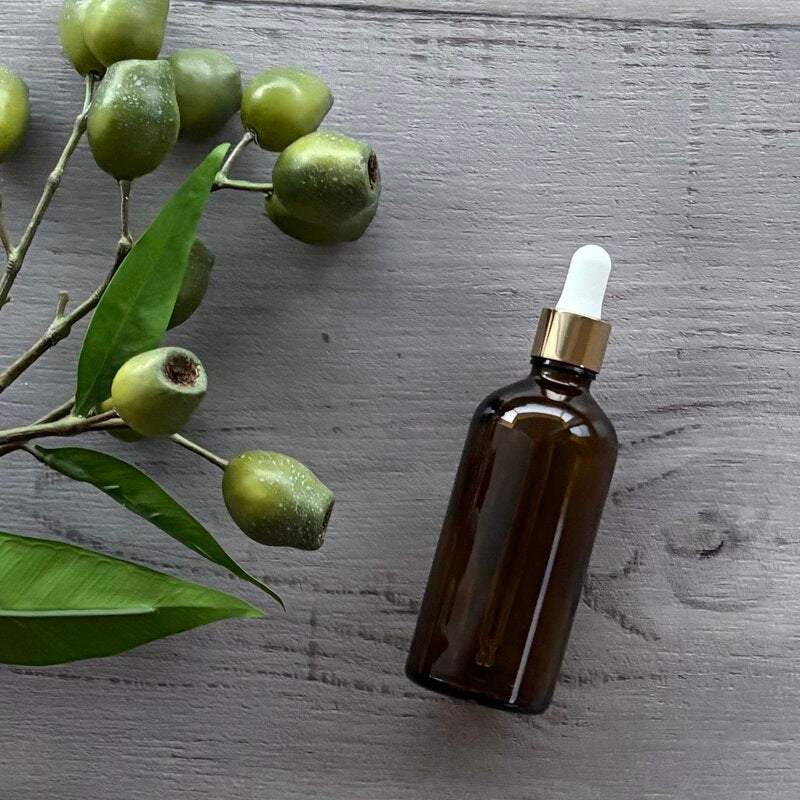 100ml amber glass bottle with gold & white dropper @ centaur packaging