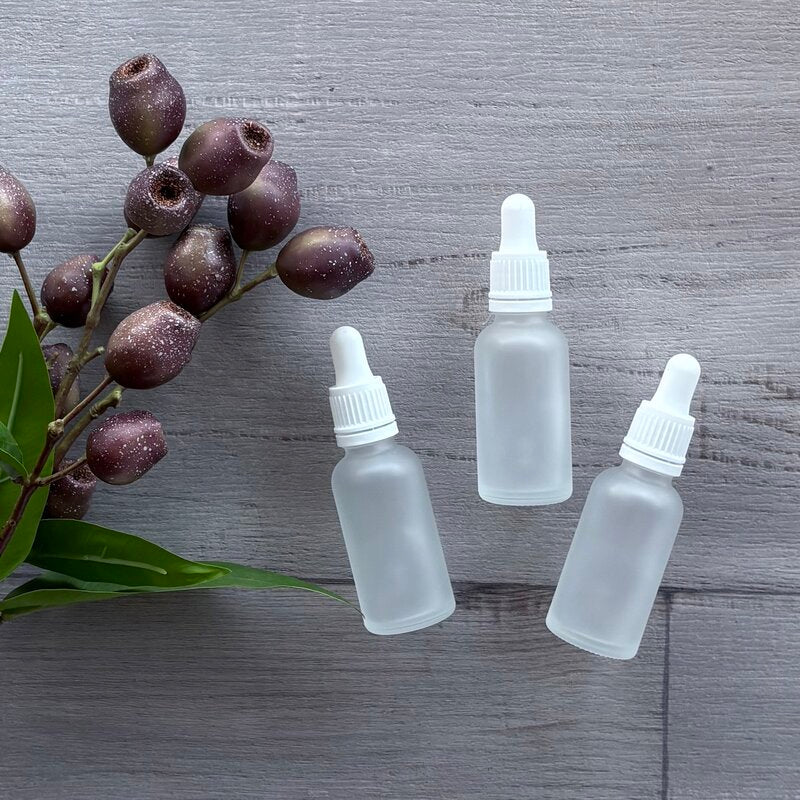 30ml frosted glass bottle with white tamper evident dropper x3