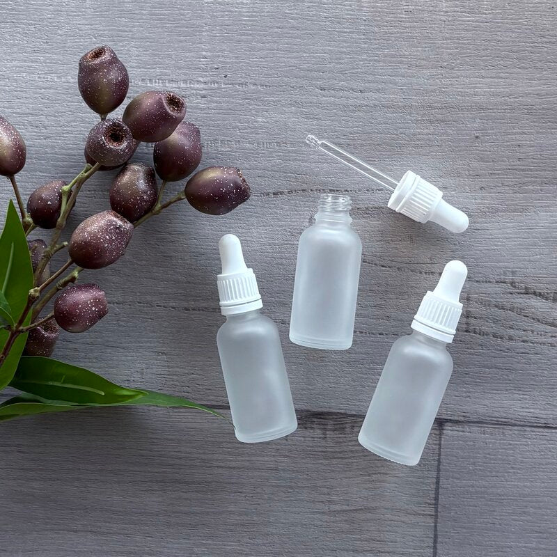 30ml frosted glass bottle with white tamper evident dropper x 3