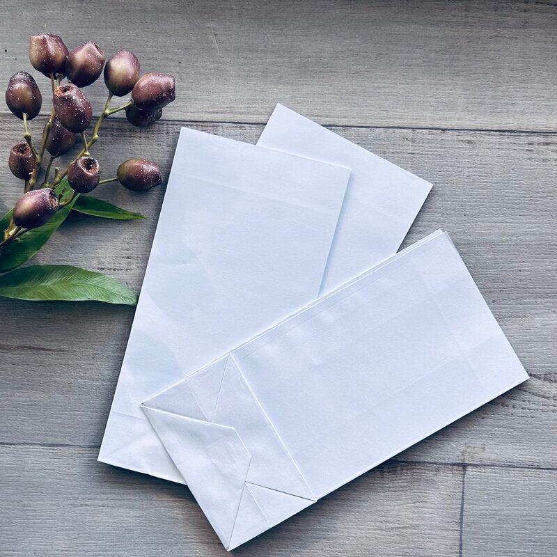 SOS2 white paper bag x 3