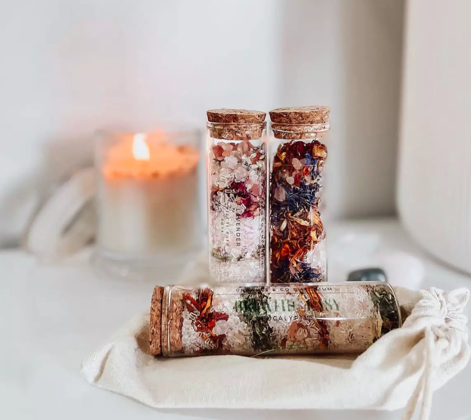 himalayan course salt - in cork test tubes centaur packaging
crackleandcoemporium.square.site