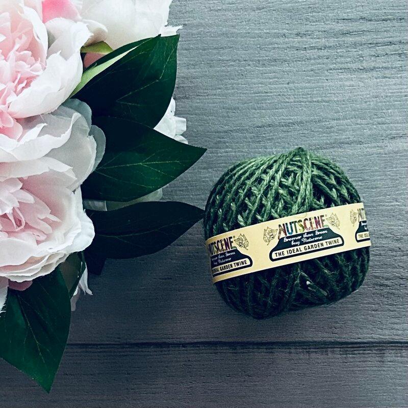 Twine Ball Nutscene 40mtr - Green - centaur packaging