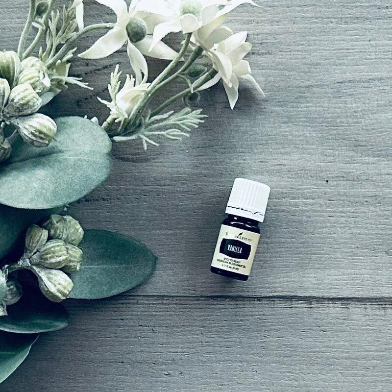 Vanilla Essential Oil 5ml - centaur packaging