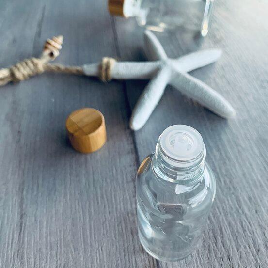 30ml Clear Bottle with Bamboo Lid and Dripolator - centaur packaging