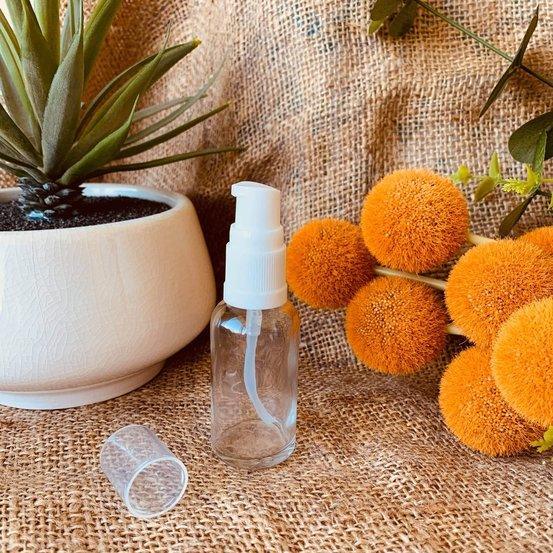 30ml Clear Glass Bottle with White Serum Pump - centaur packaging