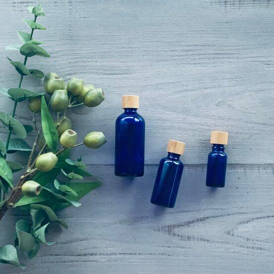 5ml Cobalt Blue Glass Bottle with Bamboo Lid and Dripolator - centaur packaging