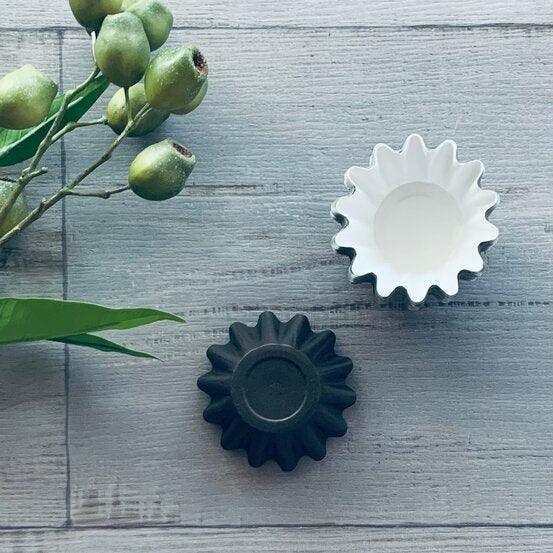 Bake in Small Floret Cup Brown-pack of 25 - centaur packaging