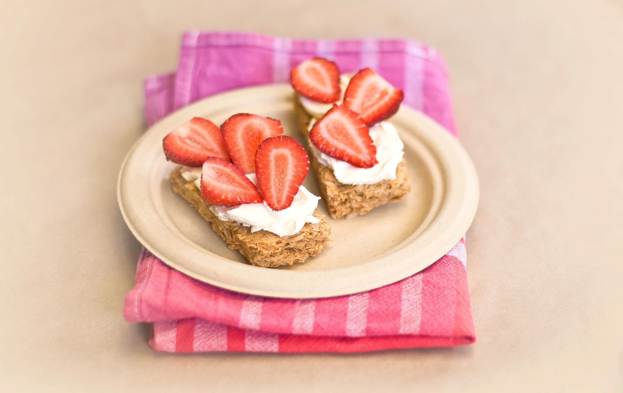 Bio-Degradable 9" Round Bamboo Pulp Plate-Pack 125 - centaur packaging