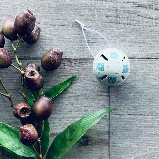 Christmas Bell Present - White with Blue - centaur packaging
