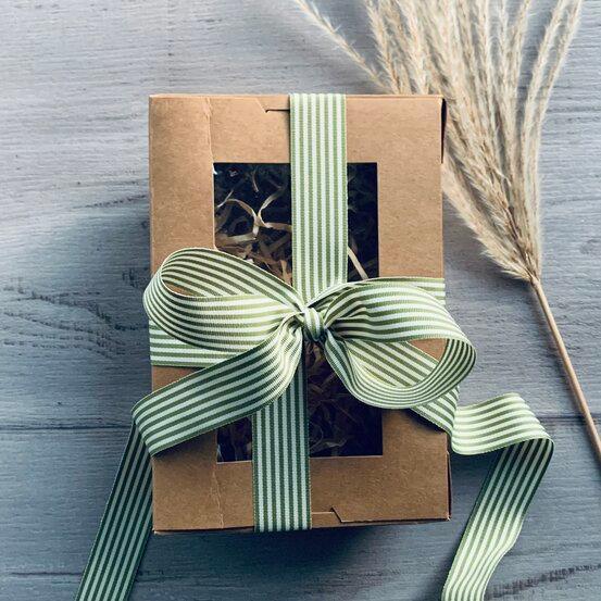 Grosgrain Fine Stripe 25mm x 20mt - Moss - centaur packaging