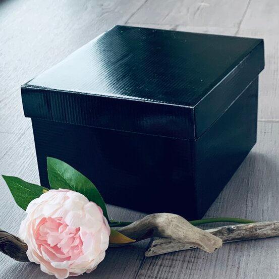 Large Gift Box with Lid - Black - centaur packaging