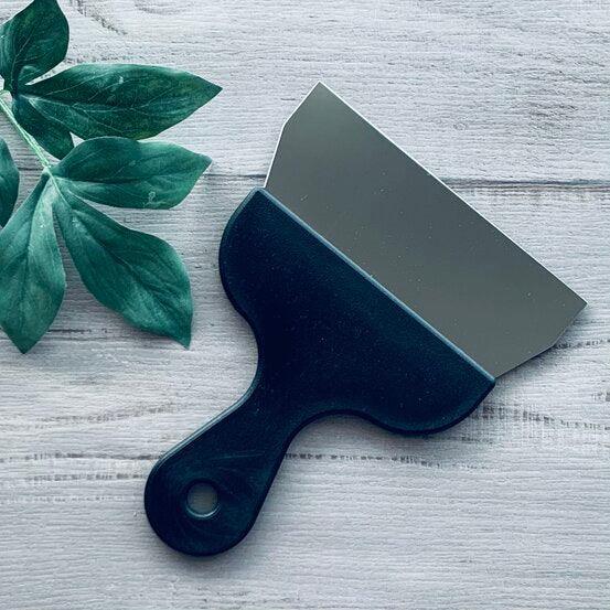 Metal bench Scraper - centaur packaging