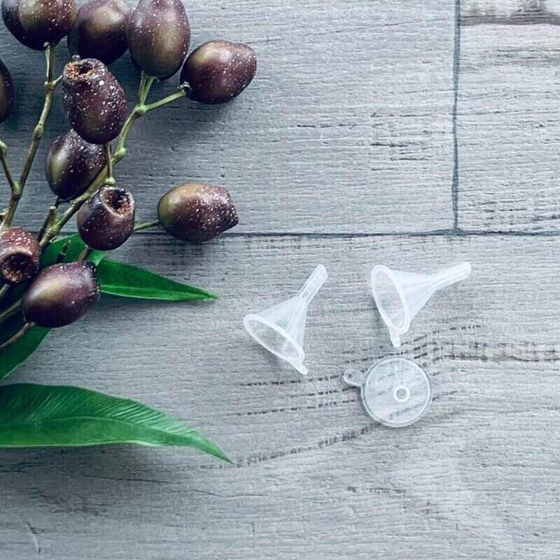 Mini Essential Oil Funnel - centaur packaging