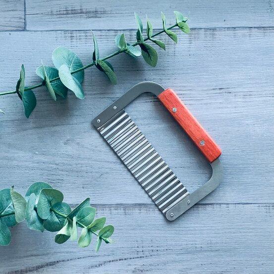 Soap Cutter with 2 Blades - centaur packaging