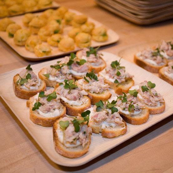 Square Palm Leaf Plate 9.5" x 9.5" - Pack of 20 - centaur packaging