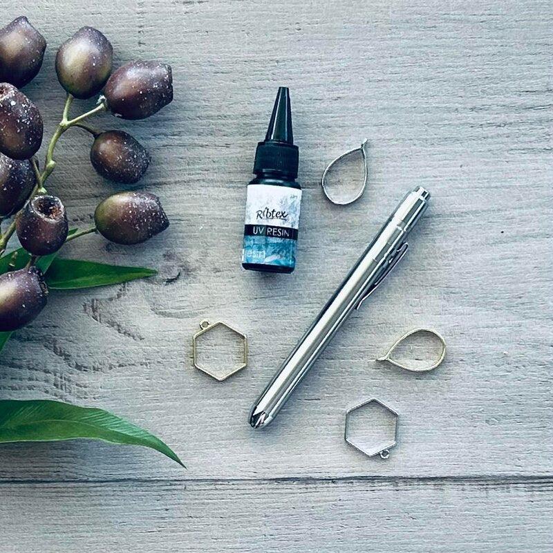 Resin Art - centaur packaging