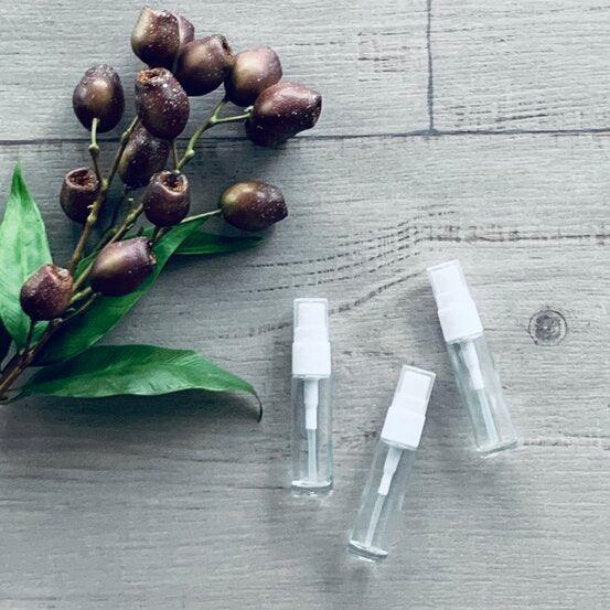 10ml Clear Glass Bottle with White Mister - centaur packaging