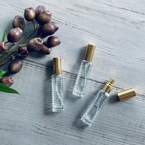 14ml ADELE Clear Glass Bottle with Mister Spray Gold Lid - centaur packaging