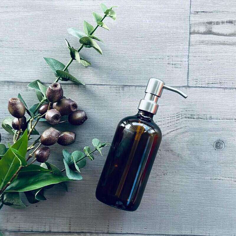 500ml Amber Glass Bottle with Silver Stainless Steel Pump - Centaur Packaging