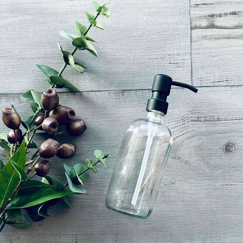 500ml clear glass bottle with black pump - centaur packaging