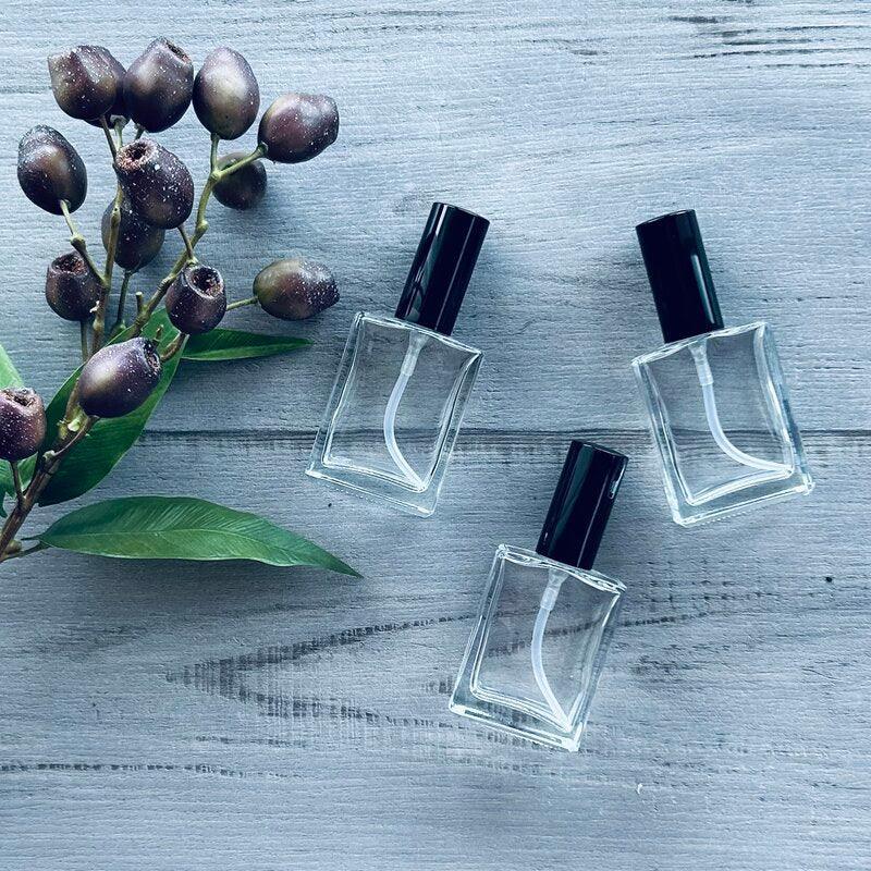 50ml square glass bottle with black perfume mister x3